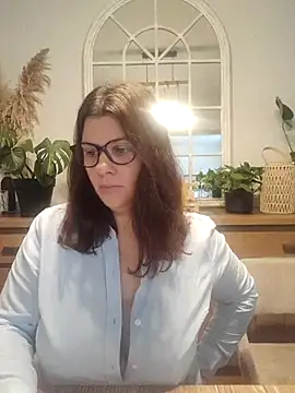 Aambre95Esexy online show from October 17, 7:11 am