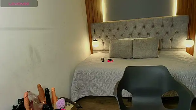 SexyRachel  online show from July 13, 11:44 am