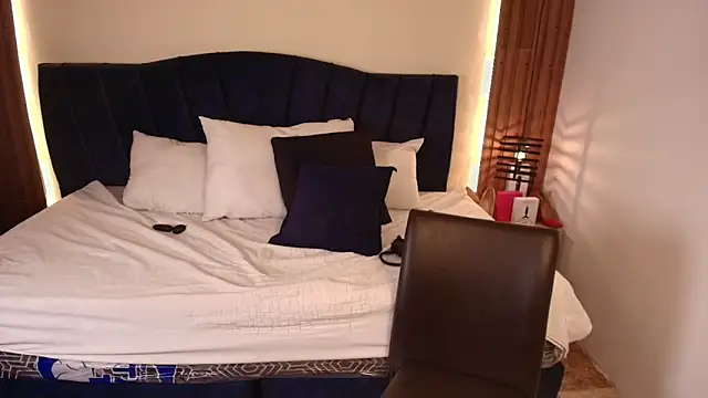 SexyRachel  online show from March 19, 1:37 pm