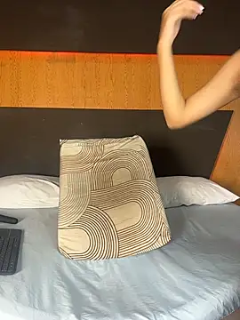Alexia  cox online show from July 26, 3:36 am