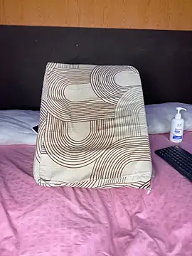 Alexia  cox online show from March 31, 8:58 am