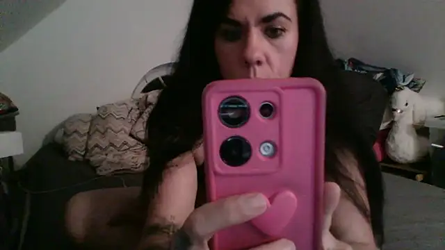 Snapshot of Blackariel chatting on October 20, 5:27 pm Blackariel online show from October 20, 5:27 pm