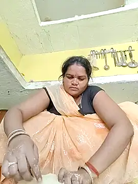 Snapshot of Rashi_cut chatting on September 21, 3:05 am Rashi cut online show from September 21, 3:05 am
