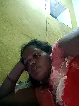 Snapshot of Rashi_cut chatting on October 13, 3:04 pm Rashi cut online show from October 13, 3:04 pm