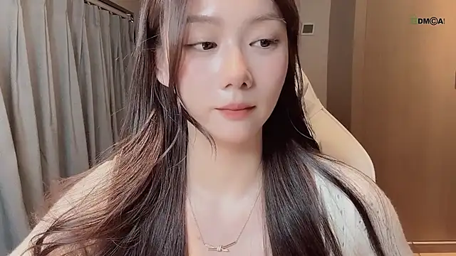 Makinghappymyself  online show from November 25, 1:46 pm