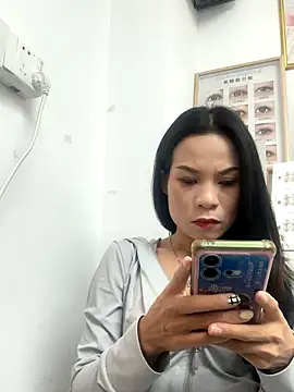 Baby-mmm online show from October 28, 7:14 am