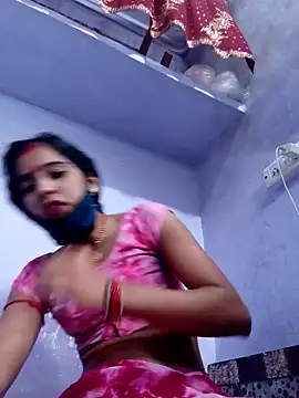 Snapshot of Sareena_jaan chatting on October 1, 7:02 am Sareena jaan online show from October 1, 7:02 am