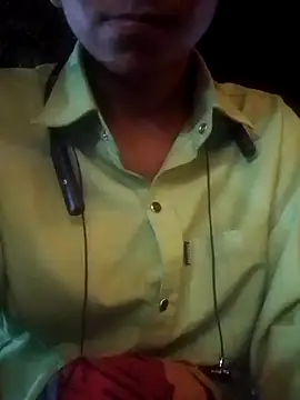 Snapshot of bhanu_11 chatting on September 24, 8:08 pm bhanu 11 online show from September 24, 8:08 pm