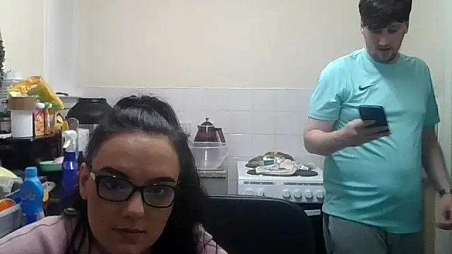 Snapshot of scottishcouple2002 chatting on October 11, 6:10 pm scottishcouple2002 online show from October 11, 6:10 pm