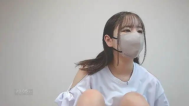 CocoaMilk18 online show from April 19, 2:06 pm