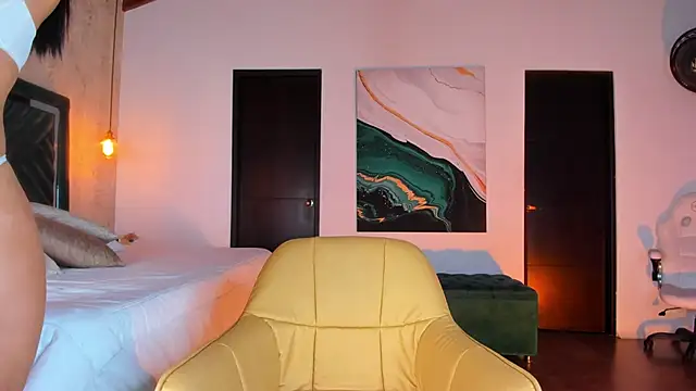 Sofi Moreno online show from December 15, 12:43 pm