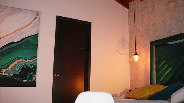 Sofi Moreno online show from April 16, 12:16 pm