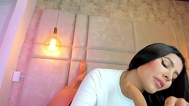 Sofi Moreno online show from January 9, 12:09 pm