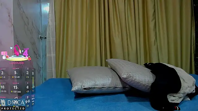 Snapshot of Kiara_Zahiri__ chatting on September 24, 11:09 am Kiara Zahiri online show from September 24, 11:09 am