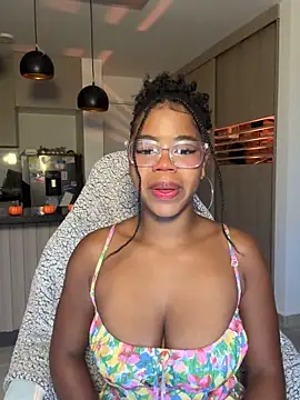 Sweet-Jade online show from October 21, 10:25 pm