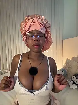 Sweet-Jade online show from May 26, 10:25 am