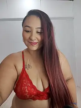 Snapshot of Freyacooper chatting on September 16, 1:13 am Freyacooper online show from September 16, 1:13 am