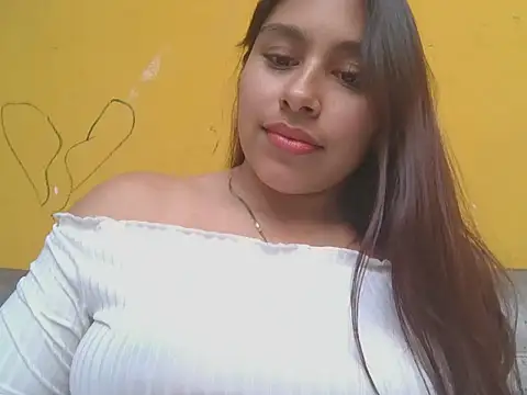 Snapshot of zairabreze chatting on October 18, 8:54 pm zairabreze online show from October 18, 8:54 pm