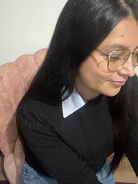 Snapshot of Zui_Rouse chatting on October 15, 1:41 am Zui Rouse online show from October 15, 1:41 am