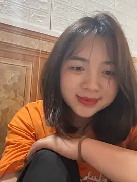 Lonnina online show from October 27, 5:03 am