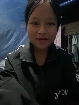 O o UwU o O online show from November 1, 12:31 pm