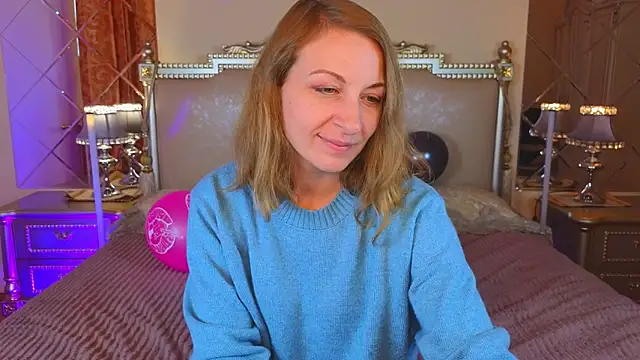 Snapshot of Katherine_Loveau chatting on September 26, 11:41 am Katherine Loveau online show from September 26, 11:41 am