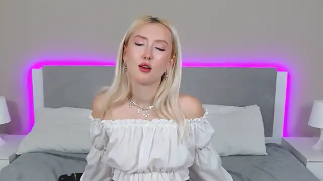 MarianeSun online show from September 16, 4:09 am