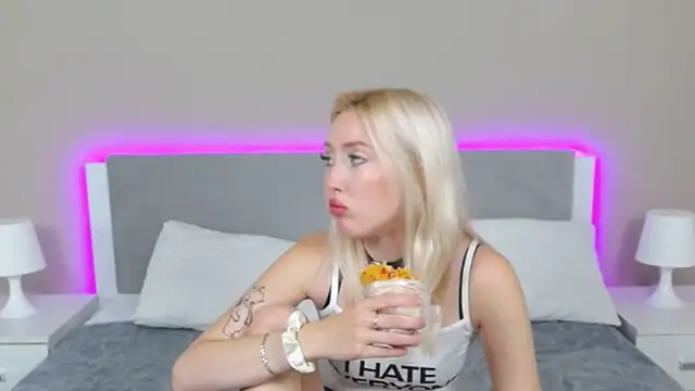 MarianeSun online show from September 10, 4:23 am