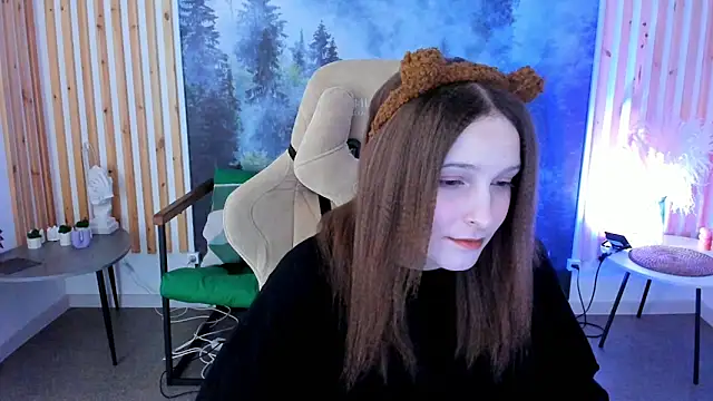 JenniferKiim online show from February 8, 12:42 pm