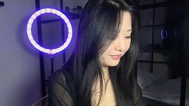 WonderMira online show from October 6, 2:23 pm