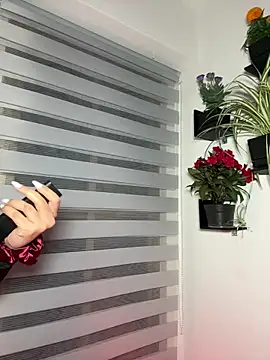 hottiee melannie online show from March 6, 6:19 am