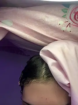 luluzinhax online show from March 27, 6:52 pm