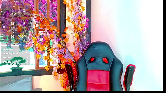 Cristal Villael online show from October 31, 3:30 am