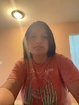 Snapshot of pocahonta69mermaid chatting on September 17, 12:47 pm pocahonta69mermaid online show from September 17, 12:47 pm
