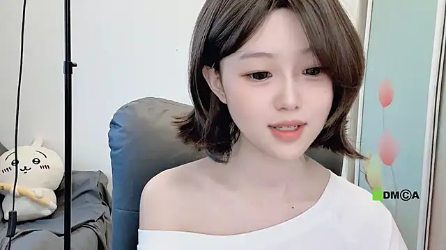 gummy-candy online show from October 5, 1:43 am