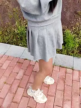 shaoshao-7758 online show from April 30, 1:33 am