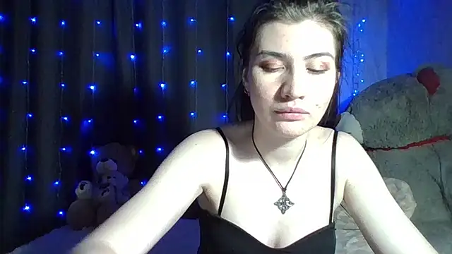 Nancy Luna online show from October 11, 7:38 pm