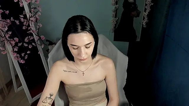 Bella Night4 online show from December 23, 8:40 am