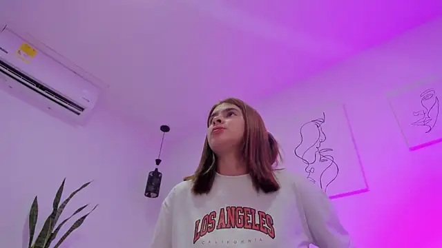 kaylajhonnes6 online show from November 10, 7:20 pm