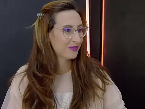 Snapshot of LysAd chatting on September 20, 3:32 pm LysAd online show from September 20, 3:32 pm