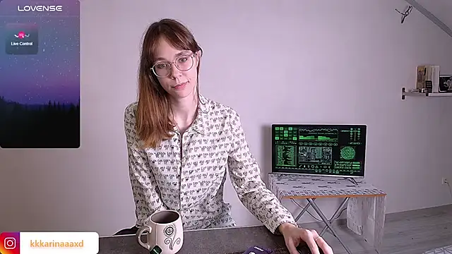 Snapshot of _karin chatting on October 15, 8:22 pm karin online show from October 15, 8:22 pm