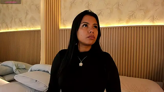 Liss-Reyes online show from May 30, 1:31 pm