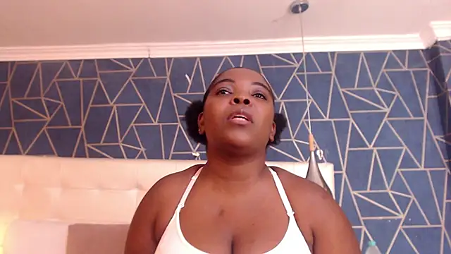 Snapshot of EvaaTayson chatting on October 11, 2:31 pm EvaaTayson online show from October 11, 2:31 pm