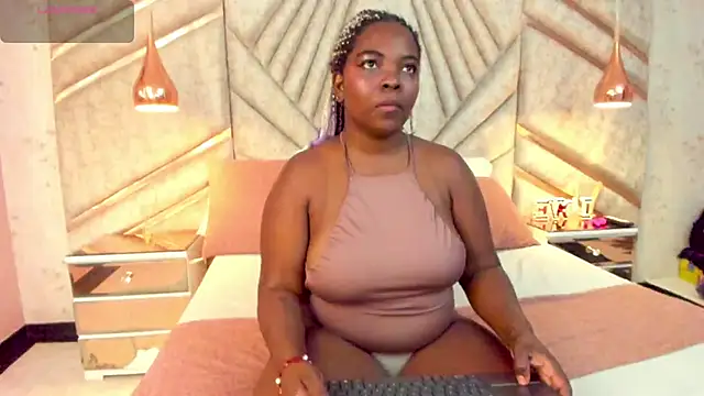 Snapshot of EvaaTayson chatting on September 14, 7:56 pm EvaaTayson online show from September 14, 7:56 pm