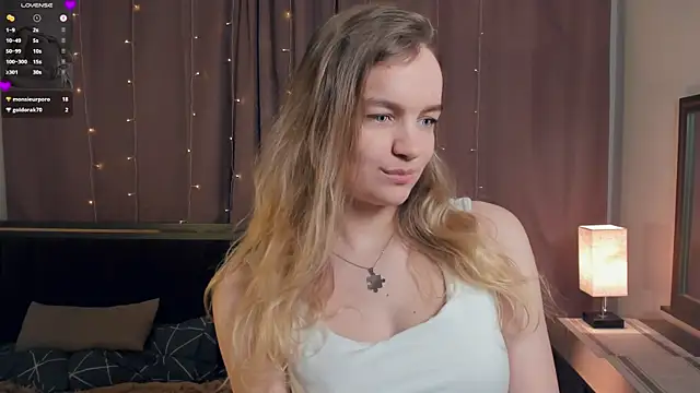 KerenFurguson online show from November 2, 8:23 pm