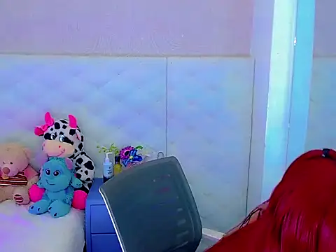 Snapshot of hanna_sweett34 chatting on October 11, 8:00 pm hanna sweett34 online show from October 11, 8:00 pm