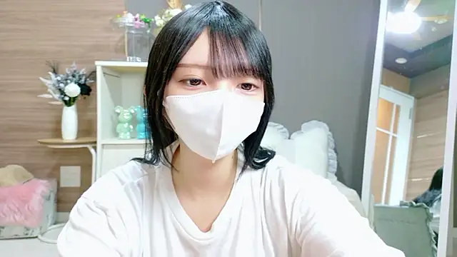 Snapshot of Riria-riri chatting on September 12, 8:23 am Riria-riri online show from September 12, 8:23 am