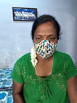 umashreetamil online show from April 12, 6:00 pm