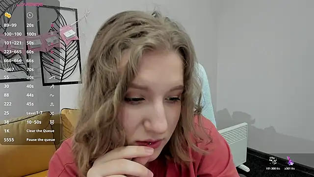 Hailey Foxy online show from February 20, 12:18 pm