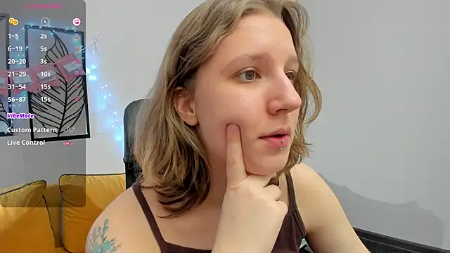 Hailey Foxy online show from January 10, 9:03 am